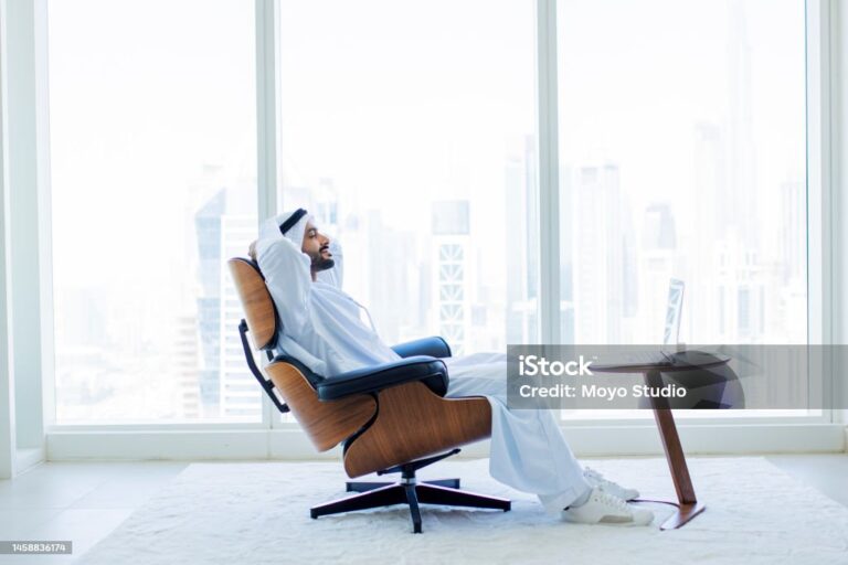 Edukojmë myslimanë a poltronë