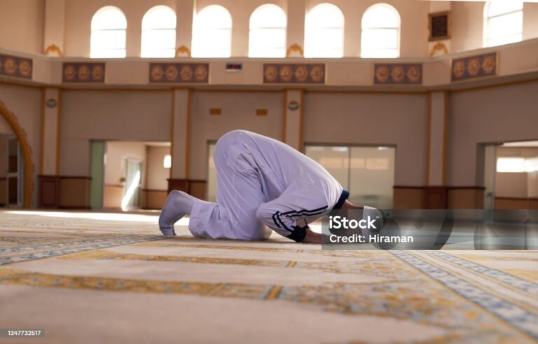 Afërsia me Allahun në kohë sprove